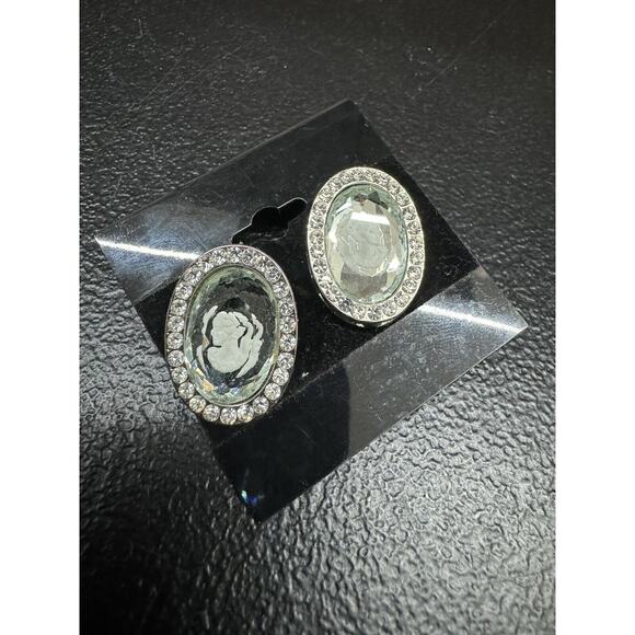 Cameo Holographic Silver Tone Rhinestone Oval Earrings Regency Retro Preppy - Picture 3 of 6